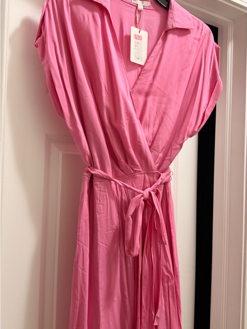Gianni Bini Bright Pink Wrap Dress with Tie Waist